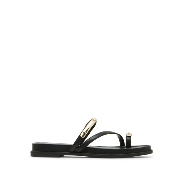 Madden Girl Women's Caribbean Slide On Sandal with Toe Loop - Picture 2 of 7